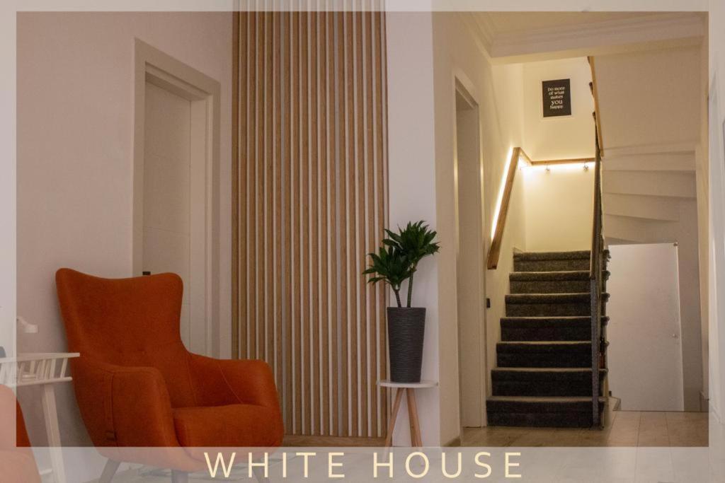 White House Villa Tbilisi Bagian luar foto