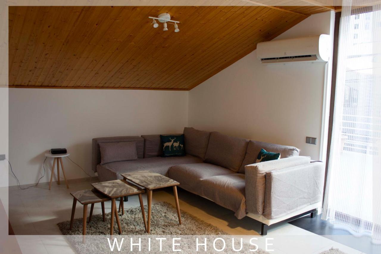 White House Villa Tbilisi Bagian luar foto