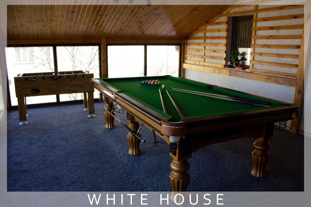 White House Villa Tbilisi Bagian luar foto