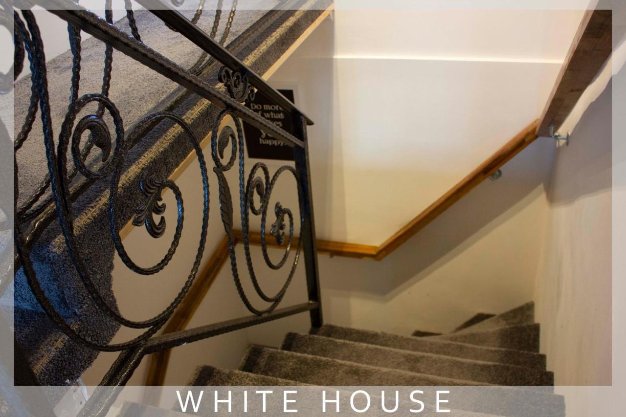 White House Villa Tbilisi Bagian luar foto