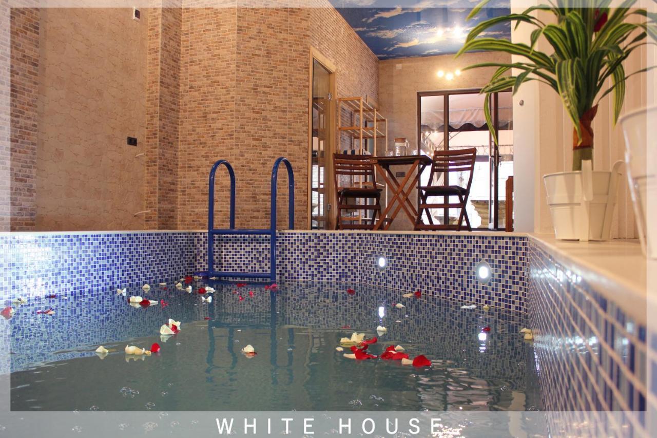 White House Villa Tbilisi Bagian luar foto